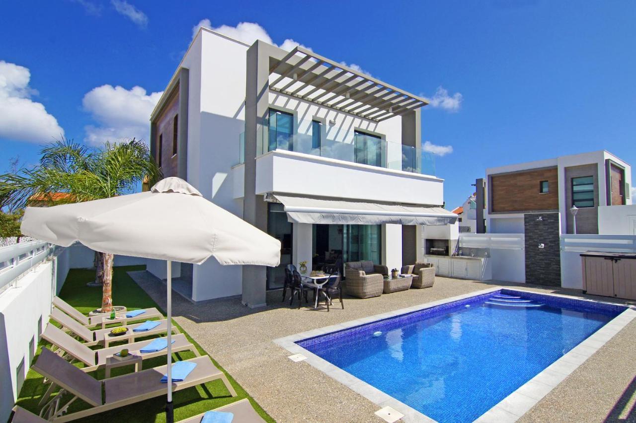 Villa Martha Protaras Exteriör bild
